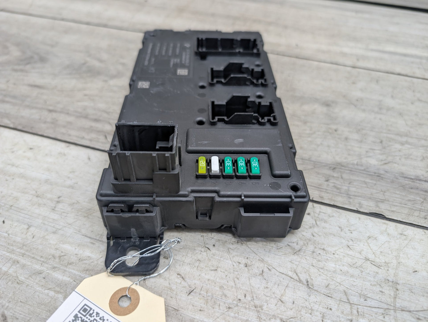 12-18 OEM BMW F30 F32 F82 REM Rear Body Control Unit Electronic Module BCM Box