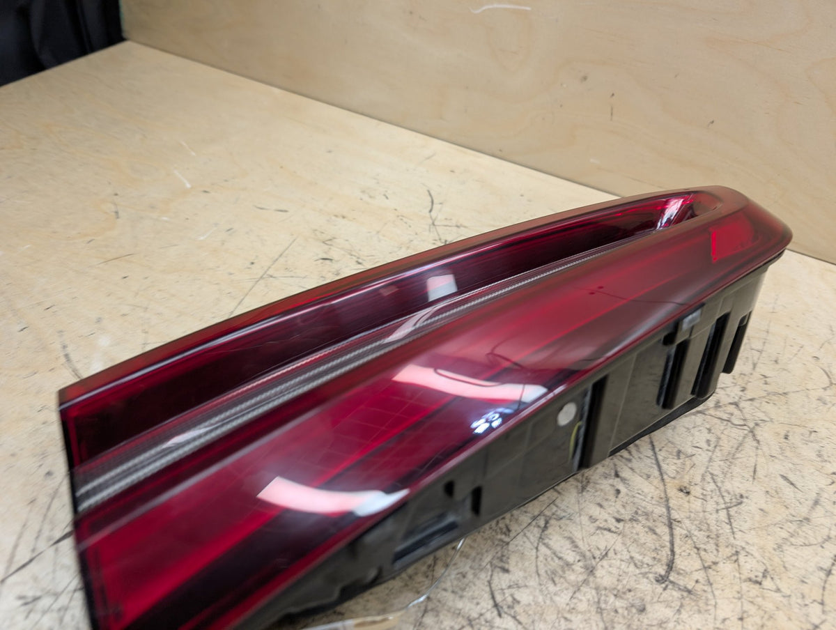 19-23 OEM BMW F95 G05 X5 X5M Rear Right Passenger Inner Liftgate Stop Tail Light