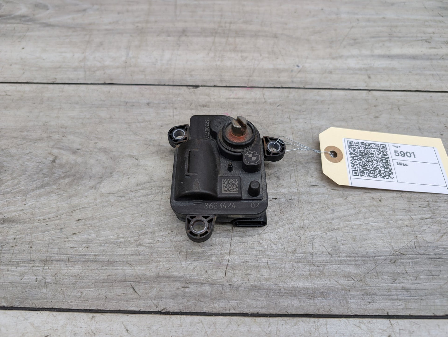 OEM BMW G01 G02 G11 G12 G14 G15 G30 X3 Muffler Exhaust Flap Actuator Drive Motor