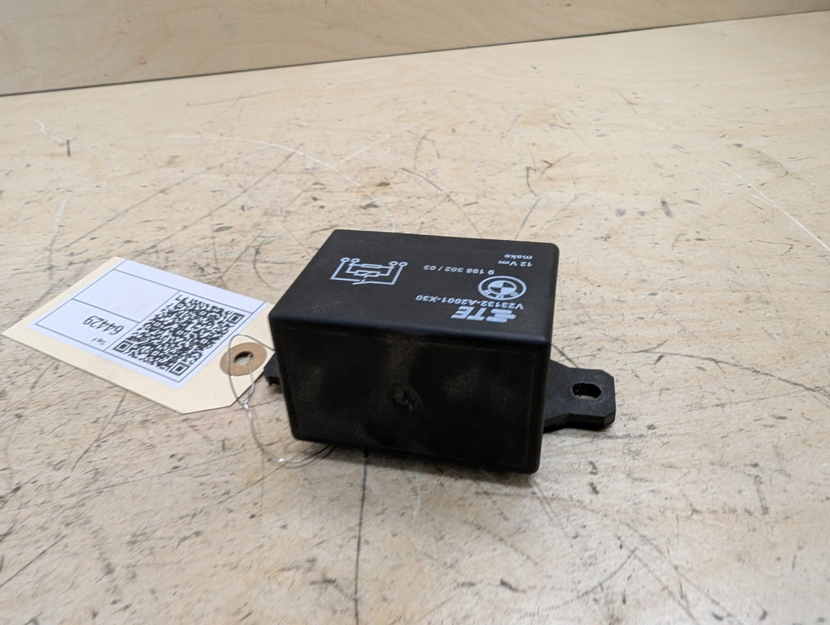 OEM BMW F10 F13 F02 F30 F32 F80 F82 F85 M3 M4 M6 Cooling Fan Relay Control 130A