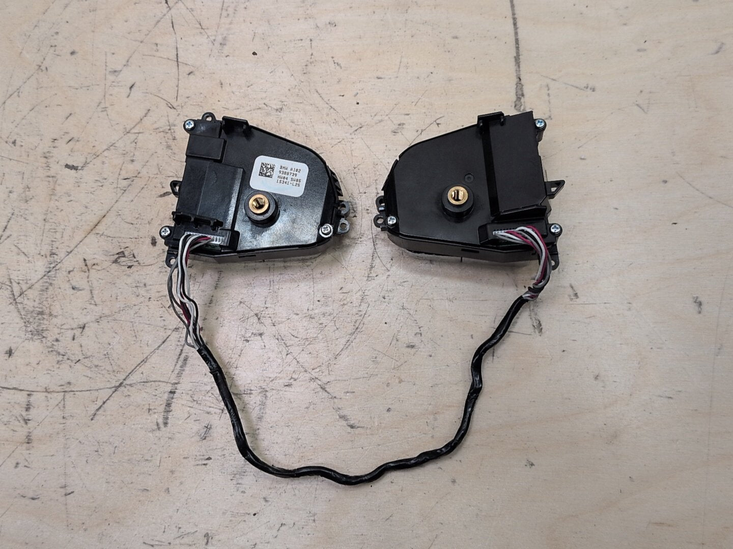 16-19 OEM BMW G11 G12 740 750 M760 SPORT Steering Wheel Multi Switch Button