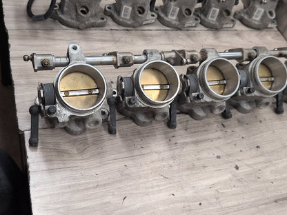 2004-2010 BMW E64 M6 S85B50A Engine Motor Throttle Body SET 7834831