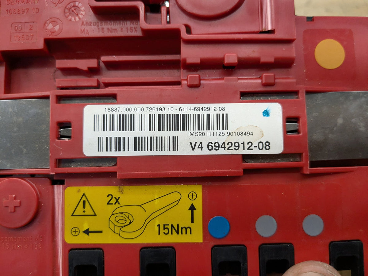 OEM BMW E90 E92 E93 Battery Power Lead Junction Distribution Fuse Box Voltage