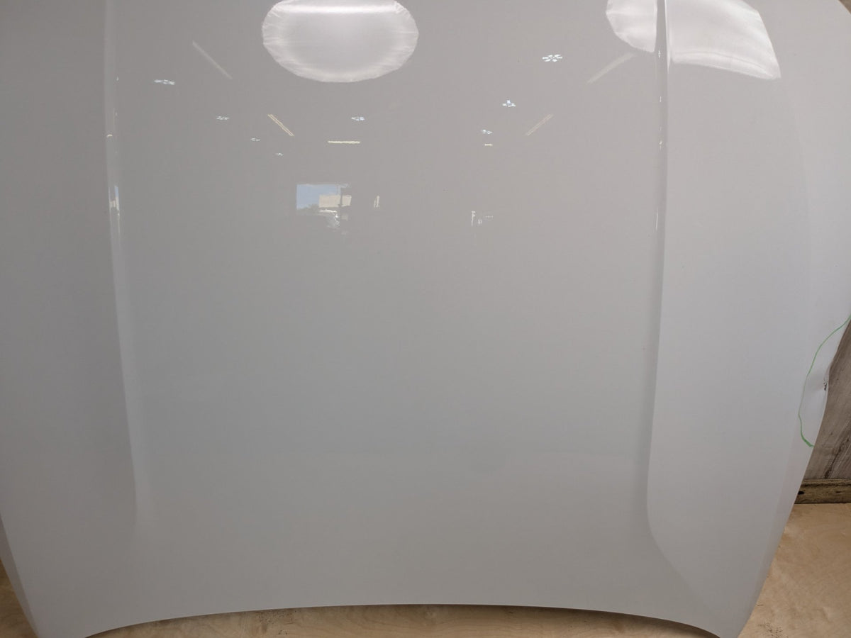*NOTE* 2019-2026 BMW 330i G20 Hood Bonnet Shell Panel White 300