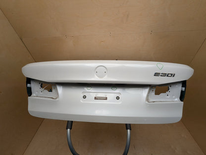 17-23 OEM BMW F90 G30 530 540 M550 M5 Rear Trunk Lid Panel Deck Shell