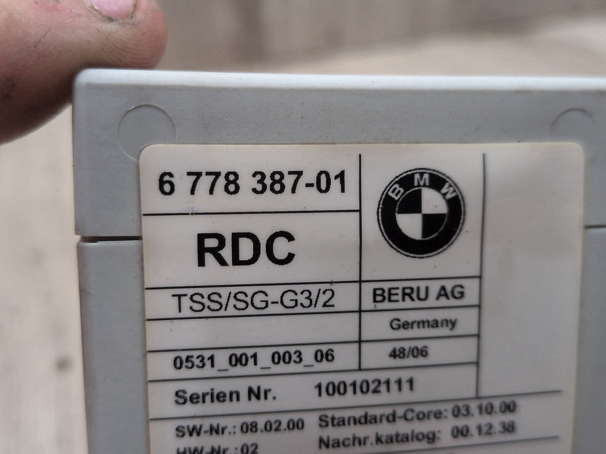 2004-2010 BMW M6 E64 RDC TPMS Tire Pressure Monitoring System Module 6778387 OEM