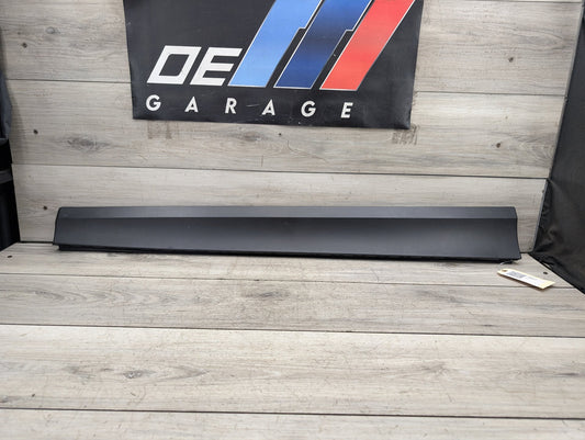 2011 - 2017 BMW X3 F25 Front Left Driver Exterior Door Trim Molding 7205779 N20B20A