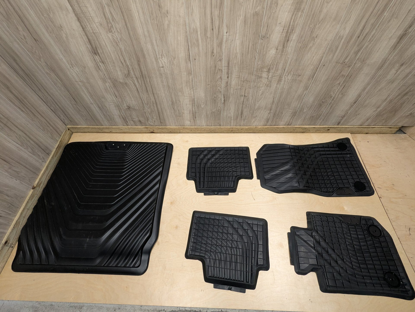 OEM BMW G20 G26 G80 330 M340 M3 Front Rear All Weather Rubber Floor Mats SET