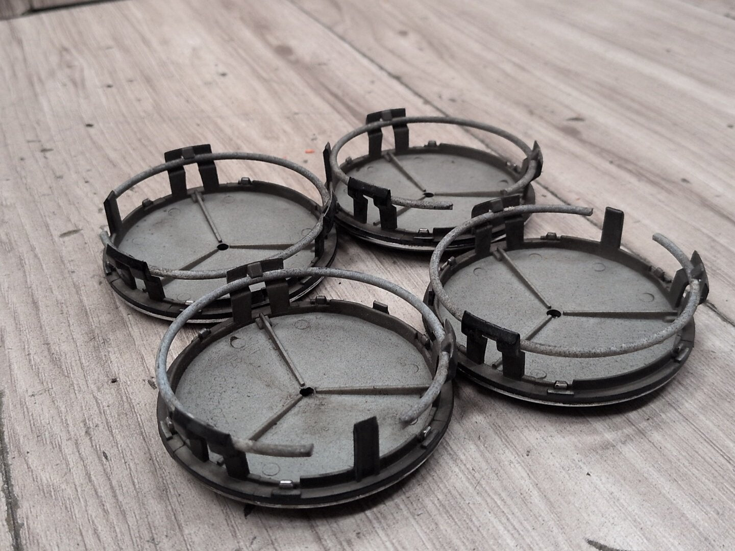 2009-2012 Mercedes-Benz E550 W212 Wheel Rim Hub Center Cap SET 2204000125 OEM