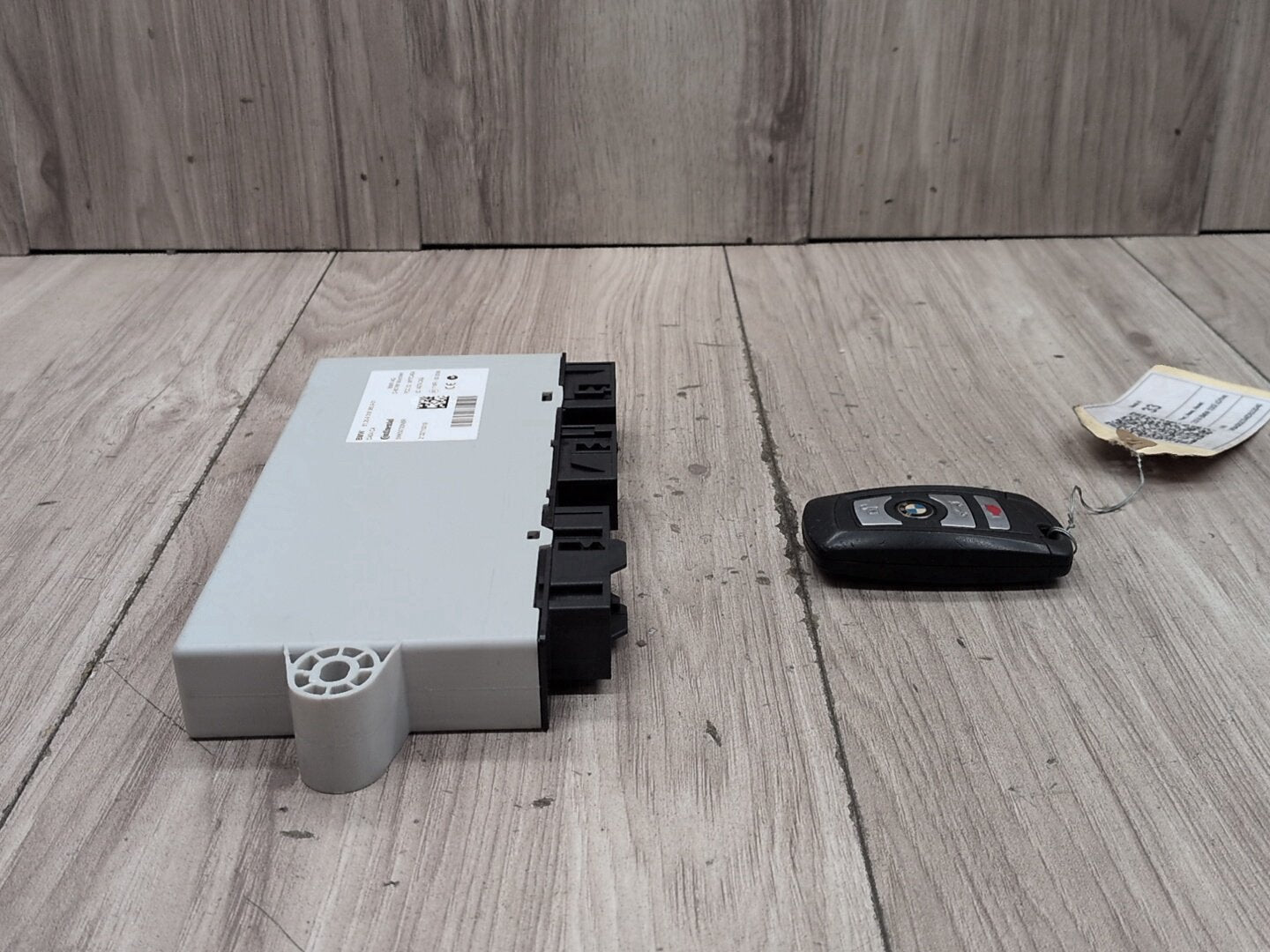2011 - 2016 BMW 535i F10 CAS Comfort Car Access System Module w/ Key 9318365 N55B30A