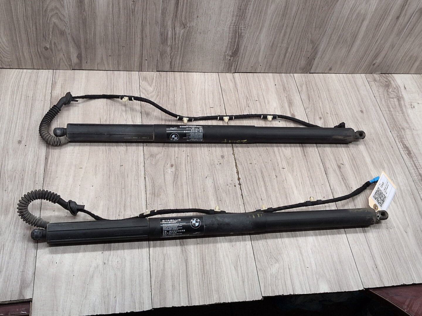 2011 - 2017 BMW X3 F25 Rear Left Right Liftgate Trunk Lid Strut Shock Supports SET 7287805 N20B20O0