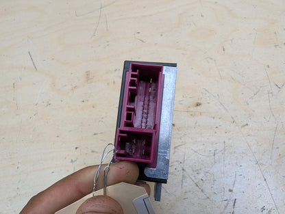 OEM BMW E70 E82 E90 E92 E93 N54 N55 Helbako Fuel Pump Relay Control Module EKPM3
