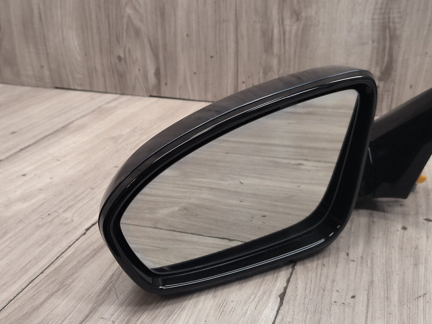2012-2018 BMW M6 F06 Front Left Driver Side Mirror Assembly 8055129