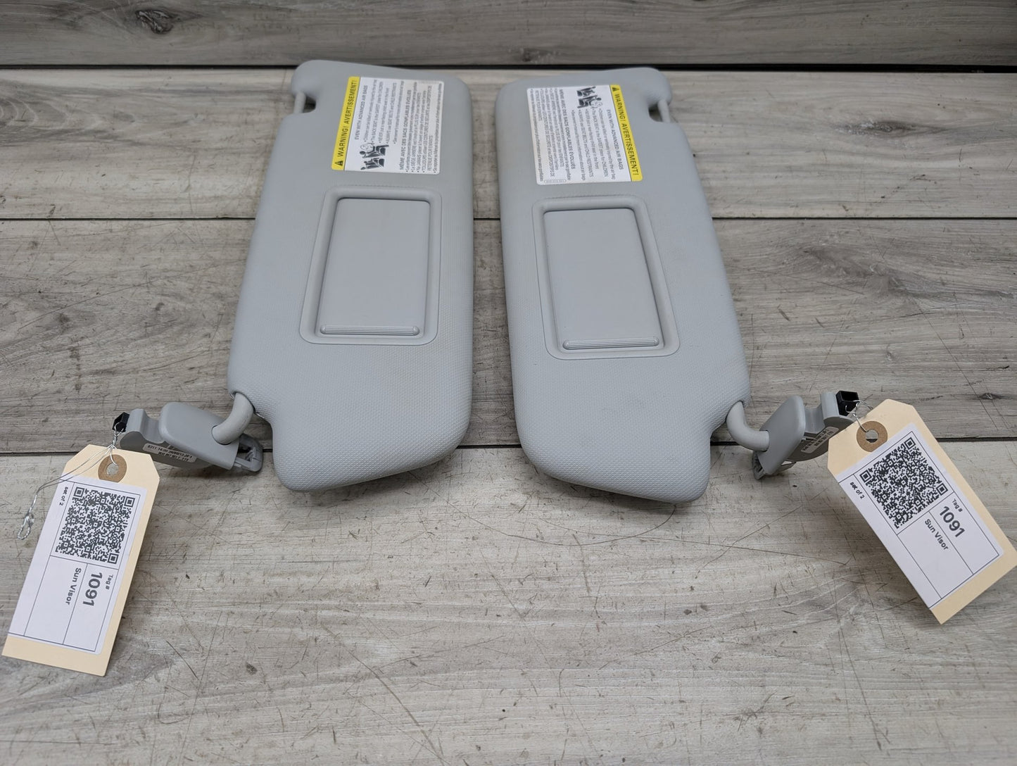 2009 - 2017 Audi Q5 8R Front Left Right Sun Visor SET 8U0857551F EA888