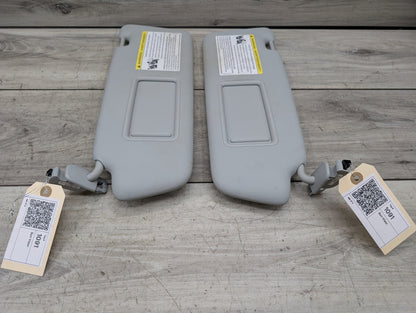 2009 - 2017 Audi Q5 8R Front Left Right Sun Visor SET 8U0857551F EA888