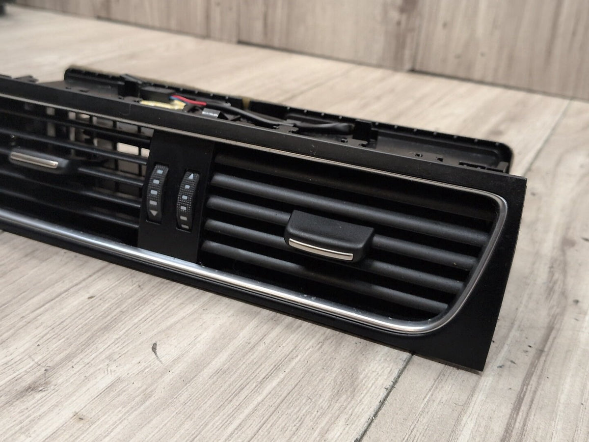 2010-2016 Audi S4 B8 Dashboard Dash Board Middle Center Air Vent 8T1820951C OEM
