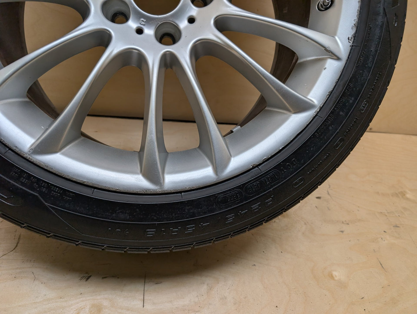 OEM BMW F01 F02 F07 740 750 760 FRONT Rim Wheel 19x8.5 ET25 M V-Spoke Style 302