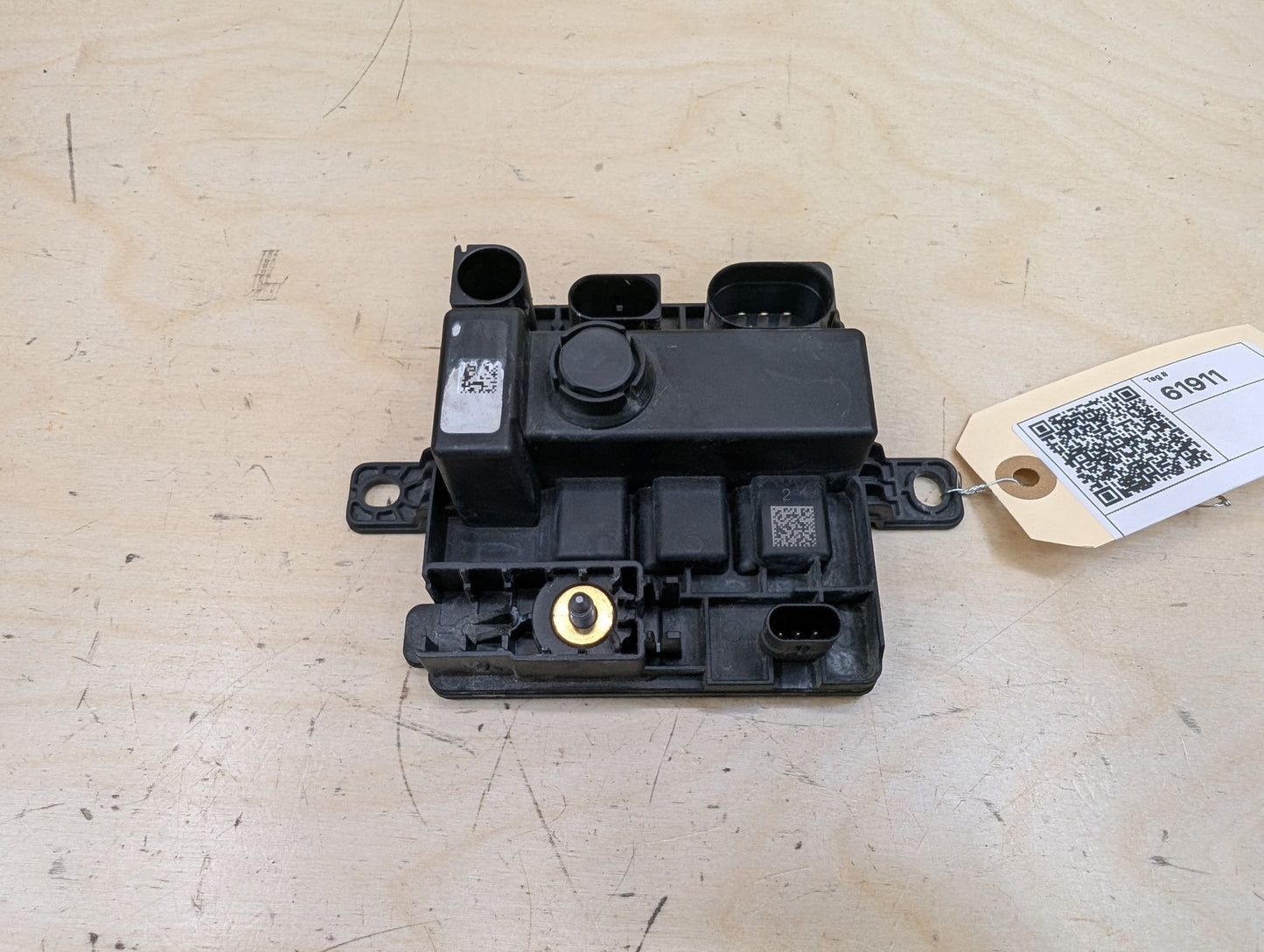 OEM BMW F10 F15 F22 F23 F30 F32 F33 F36 Integrated Power Supply Control Module