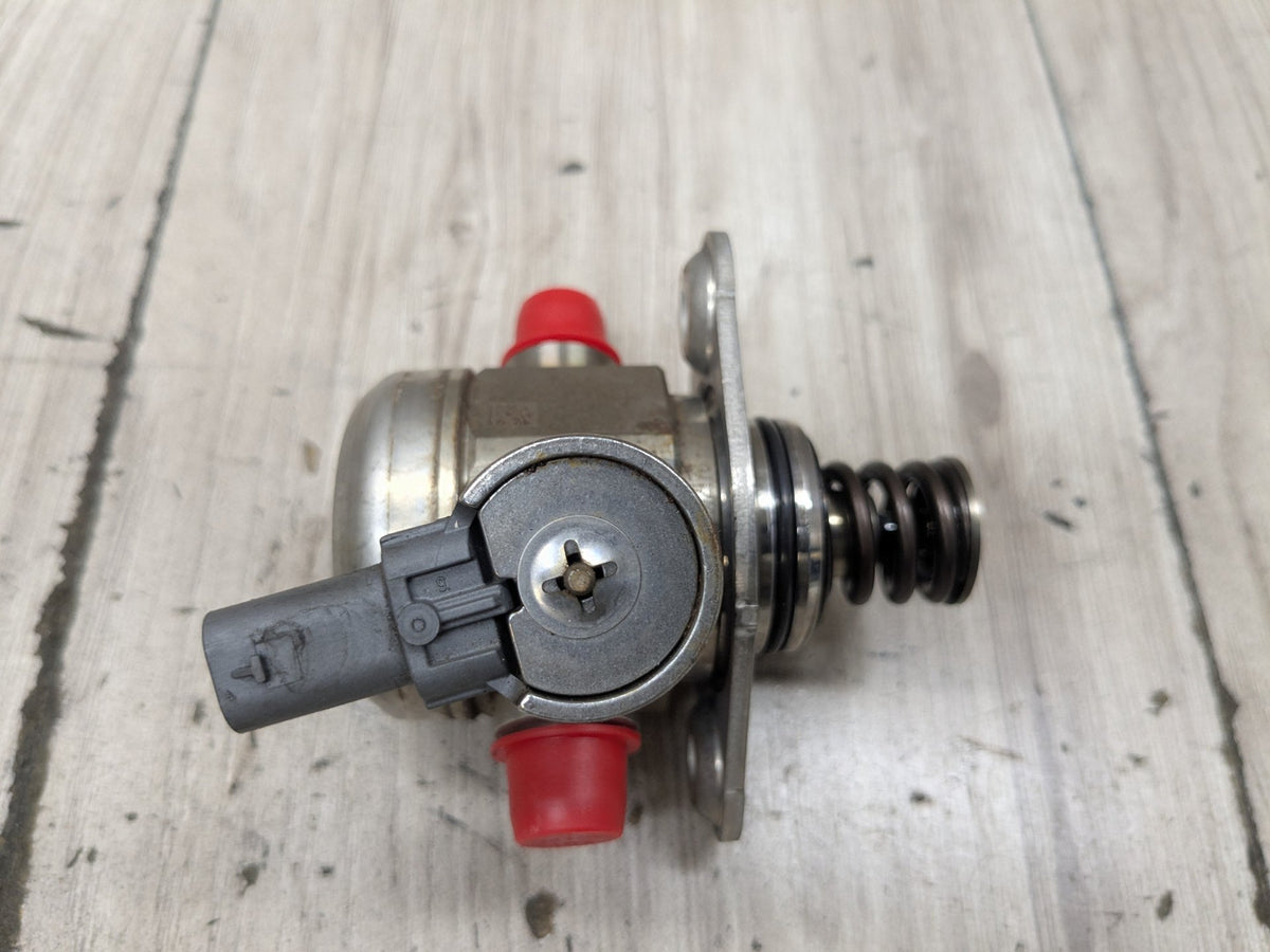 OEM BMW E88 E92 E93 F10 F15 F22 F30 F32 Engine N55 HPFP High Pressure Fuel Pump