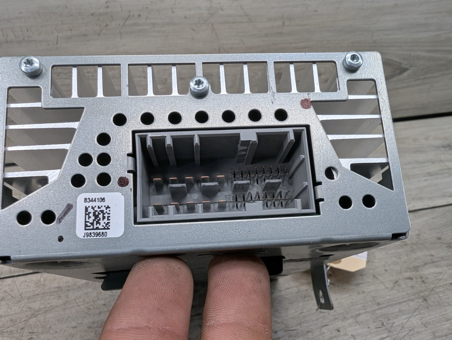 18-21 OEM BMW G01 F97 X3 X3M Hi-Fi HiFi Stereo Audio Amp Amplifier HARMAN BECKER