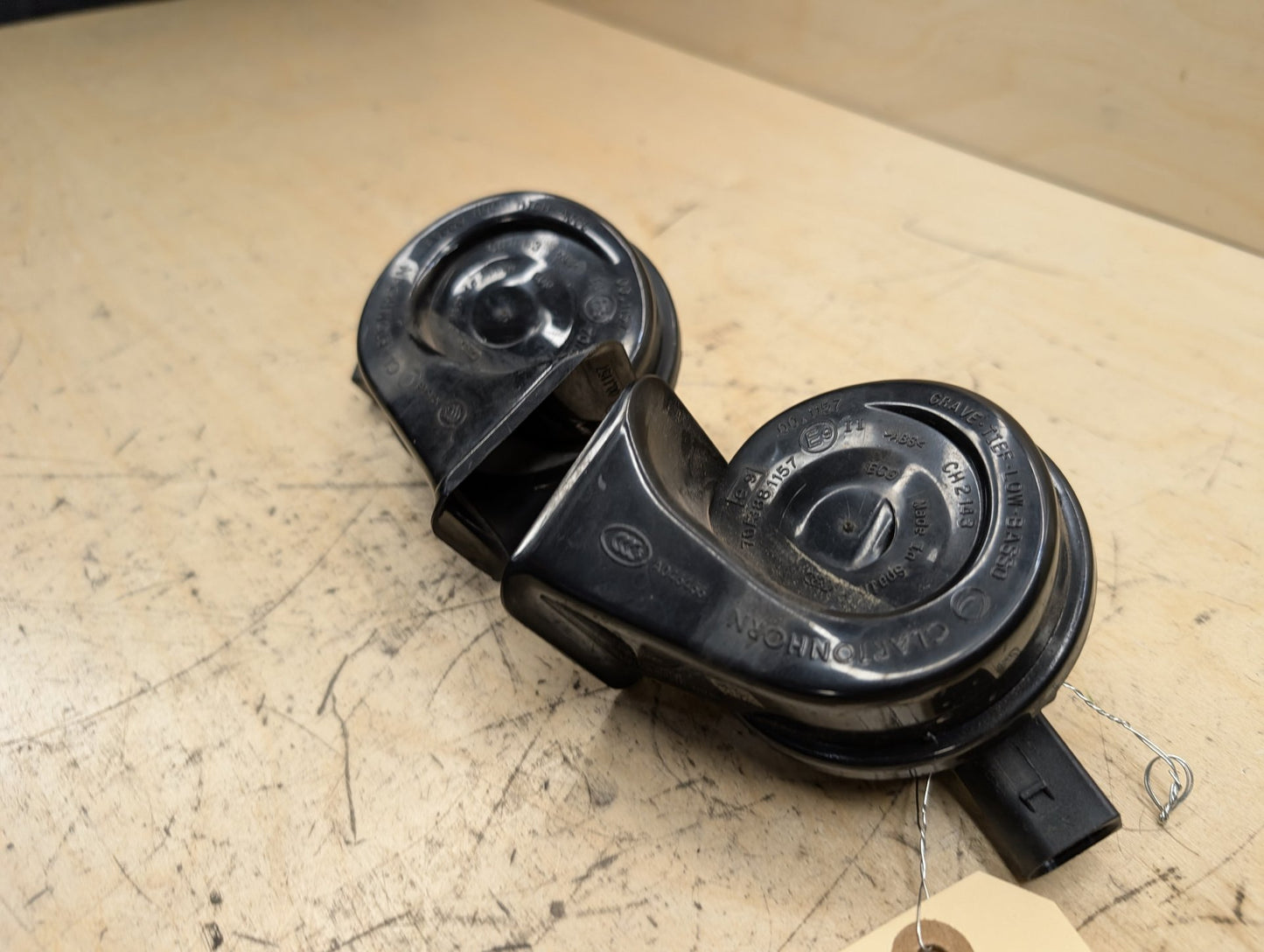 2018-2024 BMW X3 G01 Alarm Horns SET 7404430