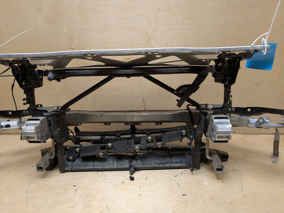 16-19 OEM BMW G11 G12 740 750 M SPORT Front Clip Frame Radiator Support Assembly