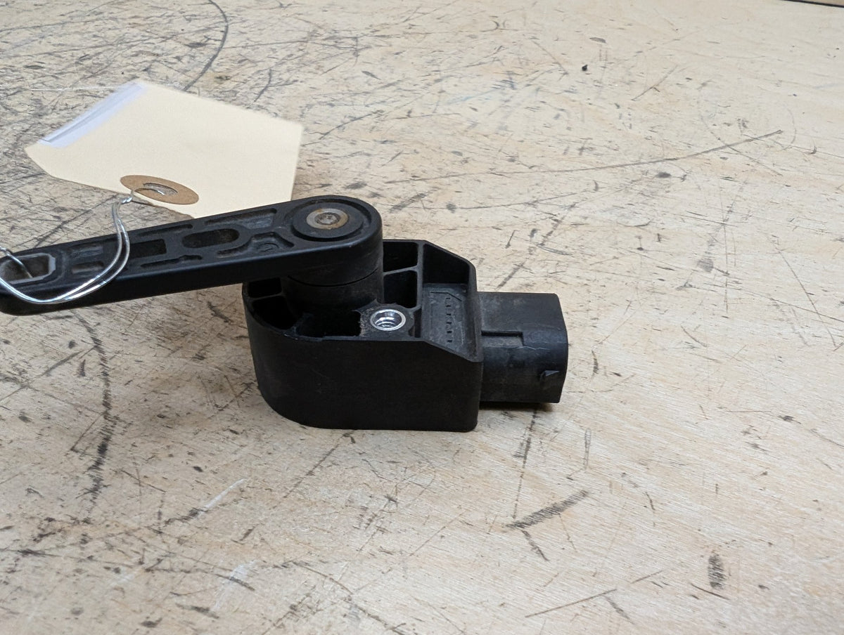 OEM BMW F30 F80 G20 G30 M3 Front Rear Left Right Suspension Height Level Sensor