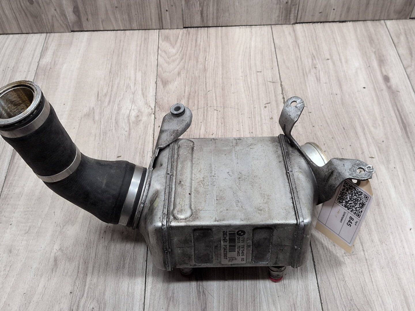 2013 - 2014 BMW 750i F01 Turbo Charger Air Intercooler 7575405 N63B44O1