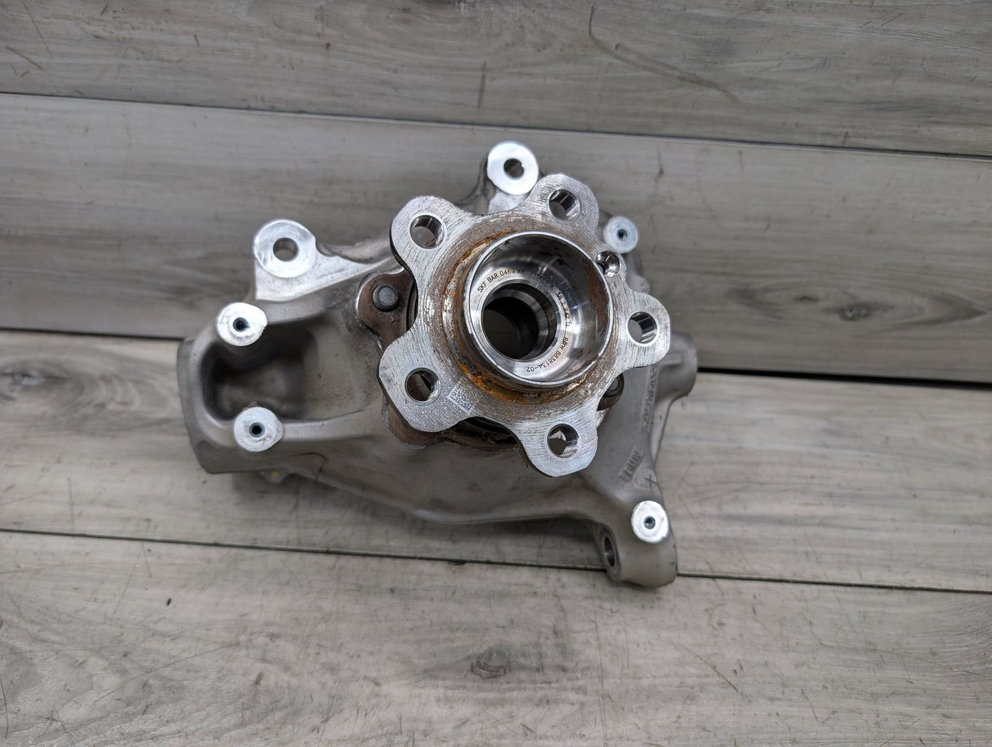 2021-2026 BMW 430i G22 Front Left Driver Spindle Knuckle w/ Bearing 6877147