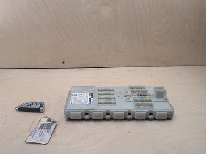 2018-2024 BMW X3 G01 Bdc Body Domain Fem Control Module w/ Key 8779032 OEM