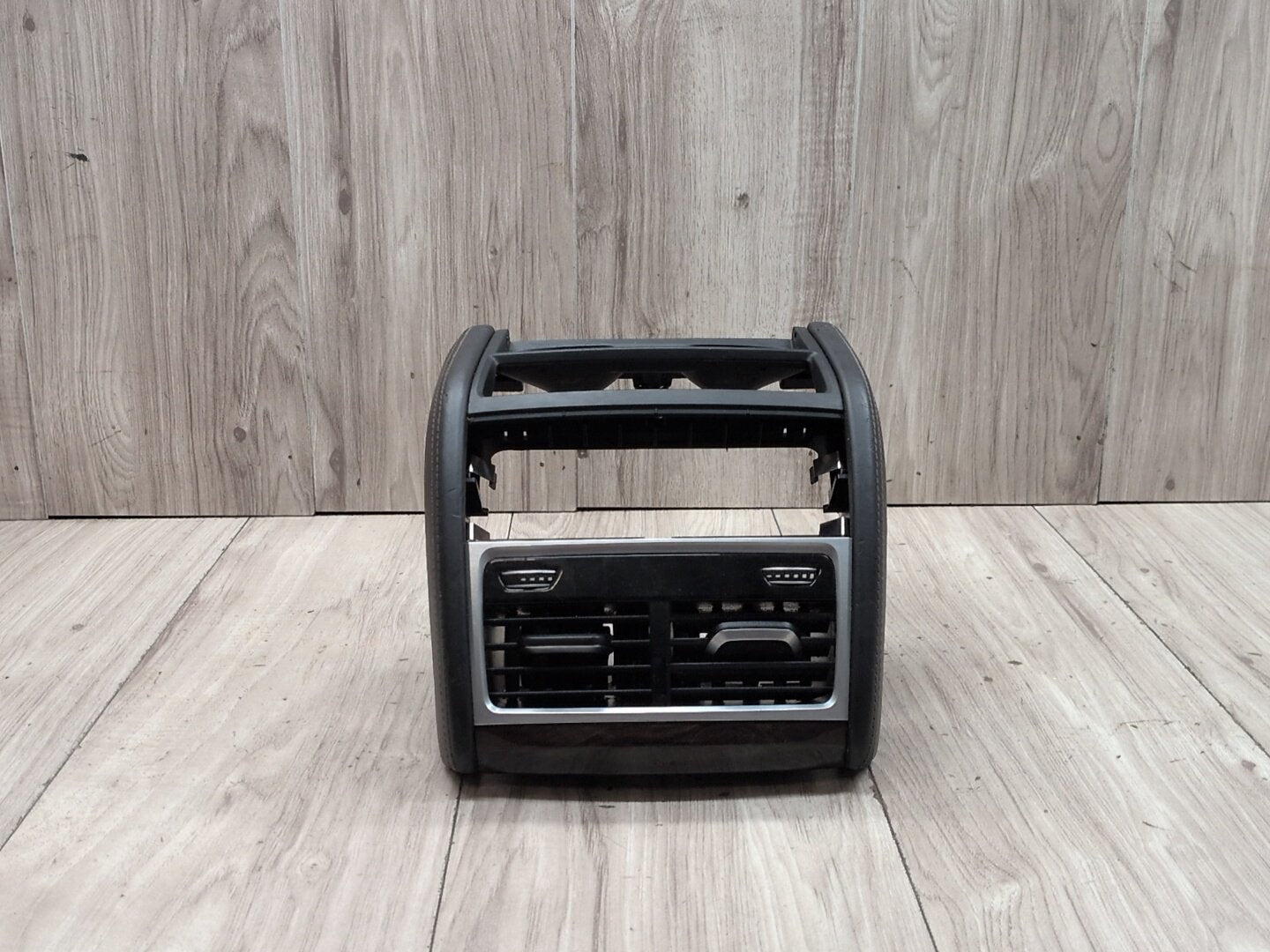 2016-2022 BMW 750i G12 Rear Center Console Air Vent Grille 9302186 OEM