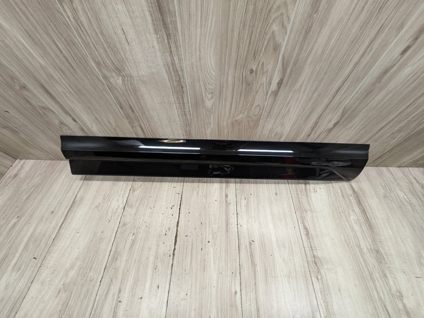 15-18 OEM Audi Q3 8U- Right Passenger Side Skirt Rocker Panel PN: 8U0853960D