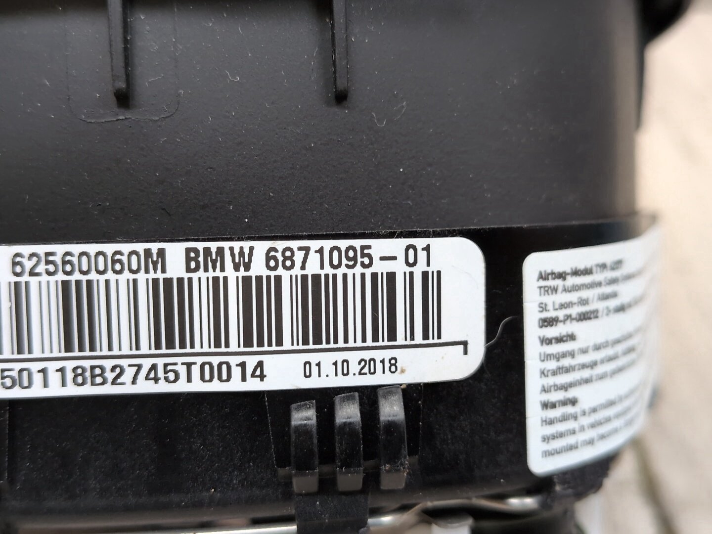 OEM BMW F22 F30 F32 F33 F36 328 330 428 430 Steering Wheel Airbag Air Bag Black