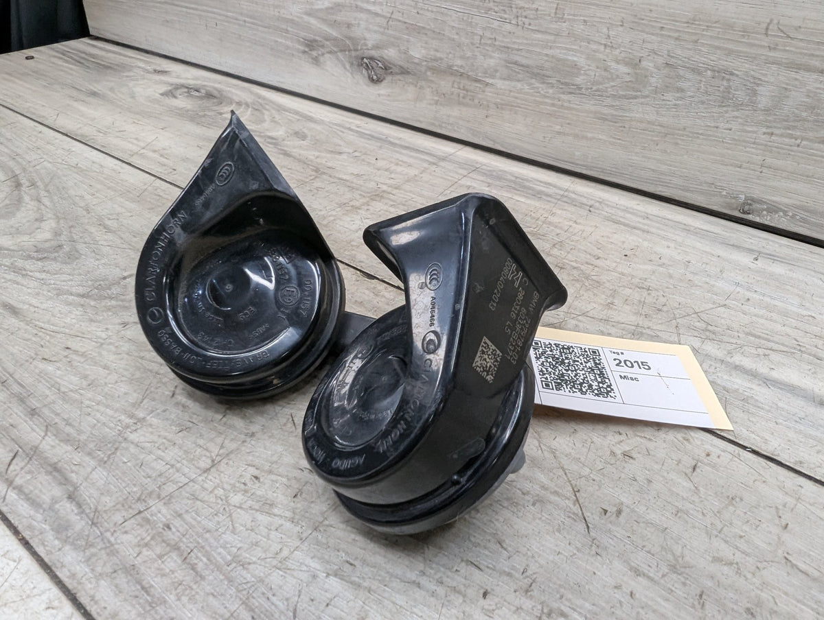 2011-2016 BMW 528i F10 Alarm Horns SET 7279781 Estimated Current mileage:71,680 OEM