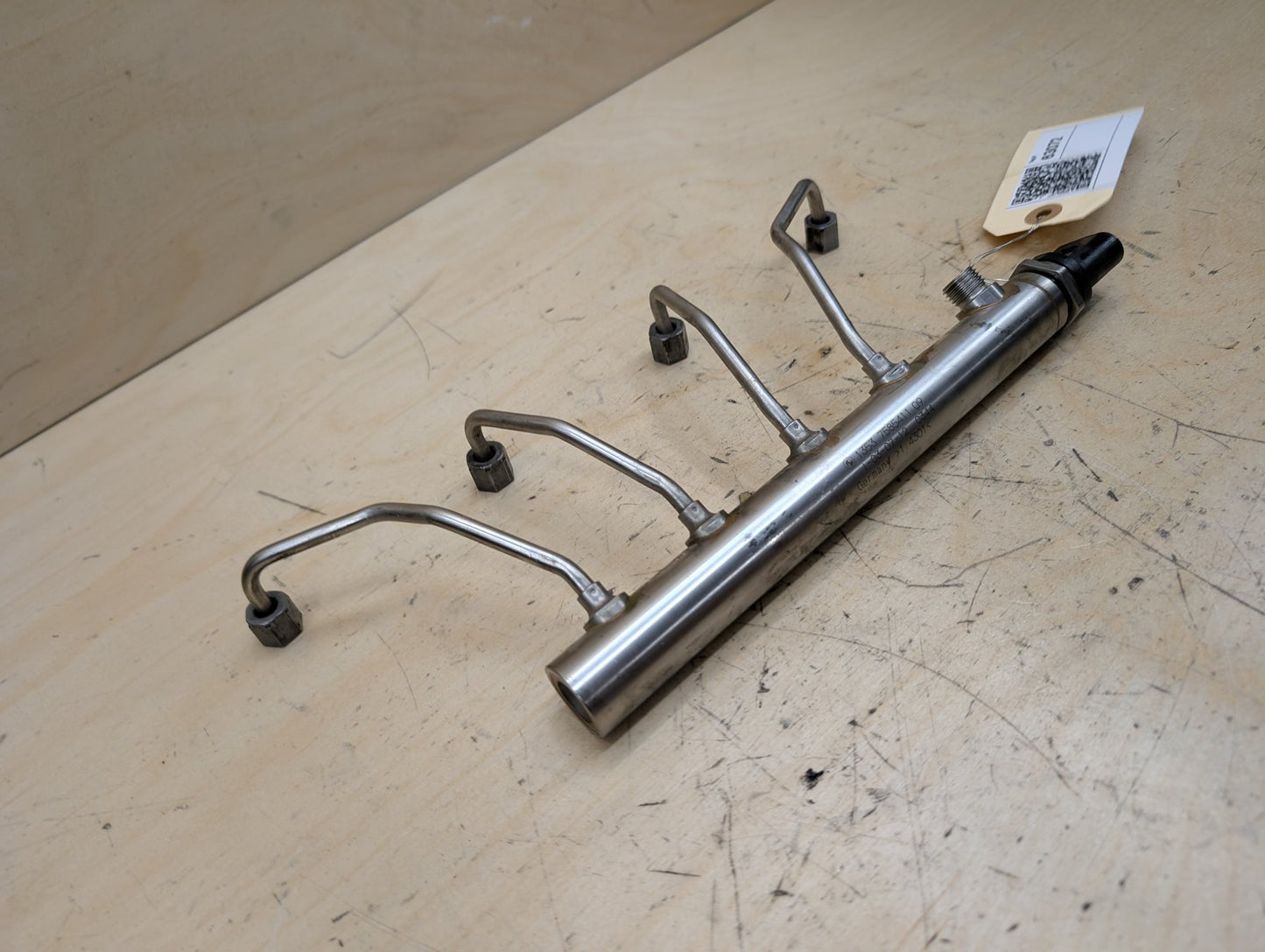 OEM BMW F10 F15 F25 F30 F32 F36 320 328 Engine N20 N26 Fuel Injector Line Rail
