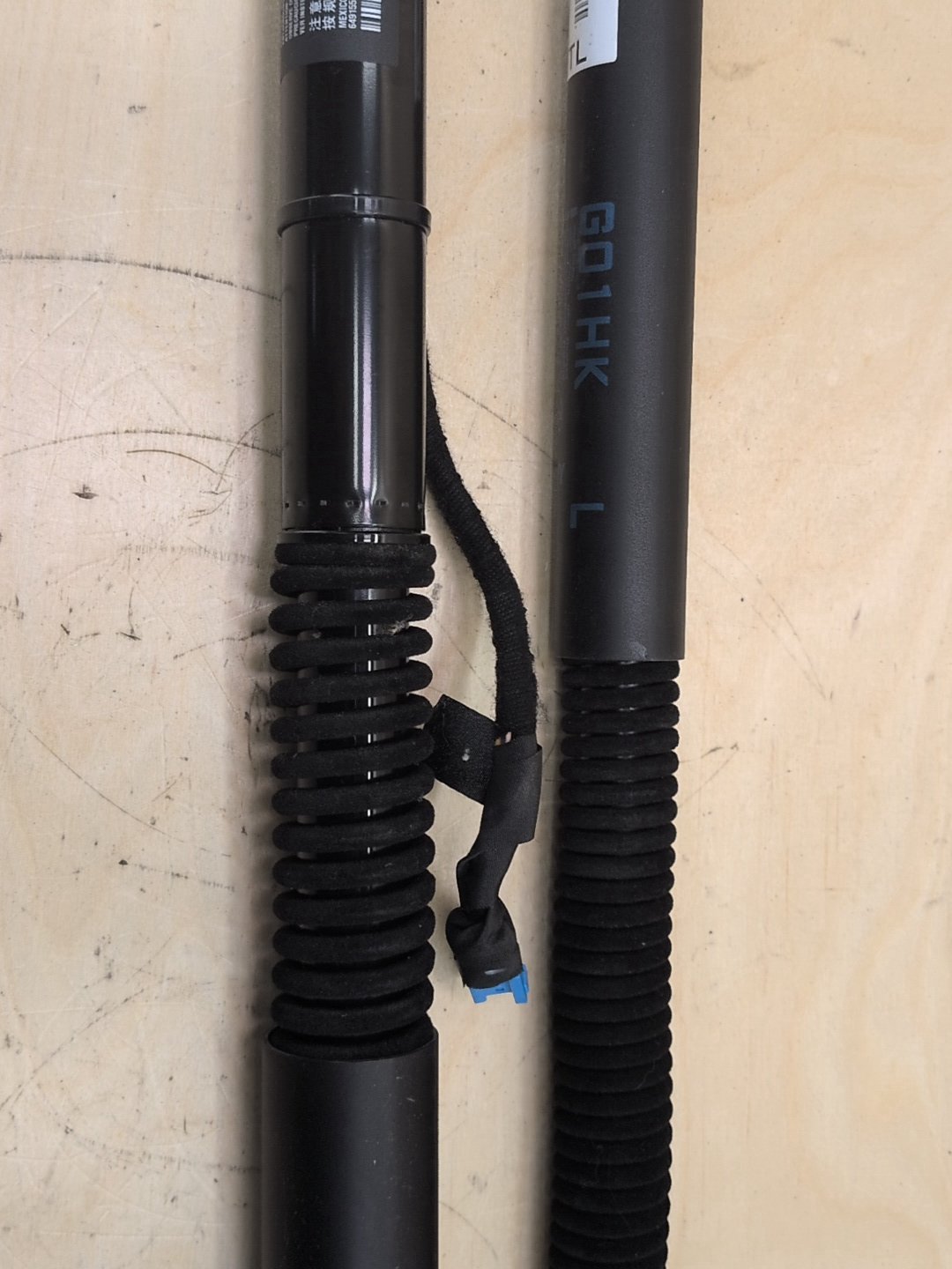 18-24 OEM BMW G01 F97 X3 X3M Rear Left Right Liftgate Shock Strut Lift Supports