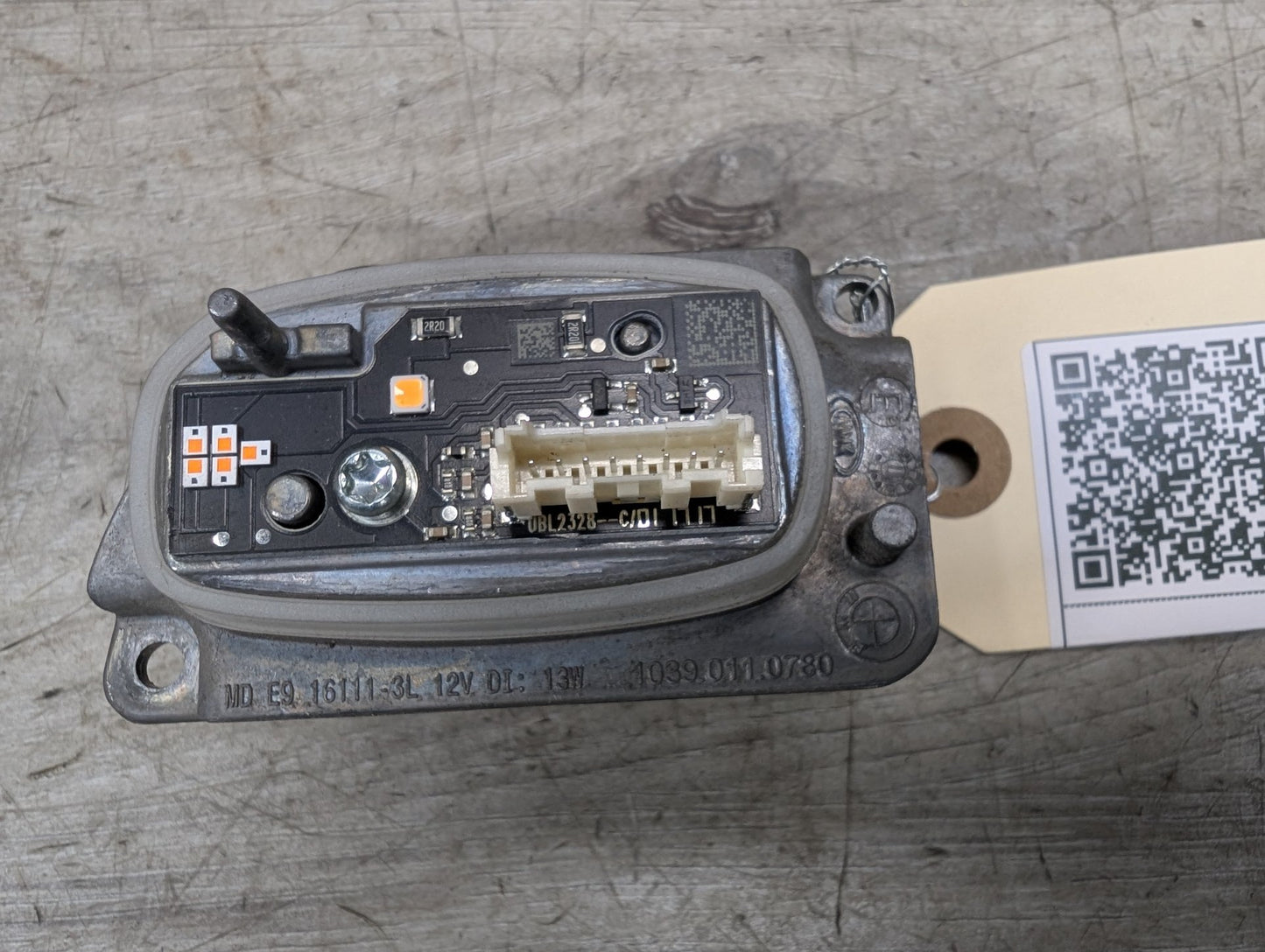 BMW G30 M550i F90 M5 Left Headlight Turn Signal Control Module OEM