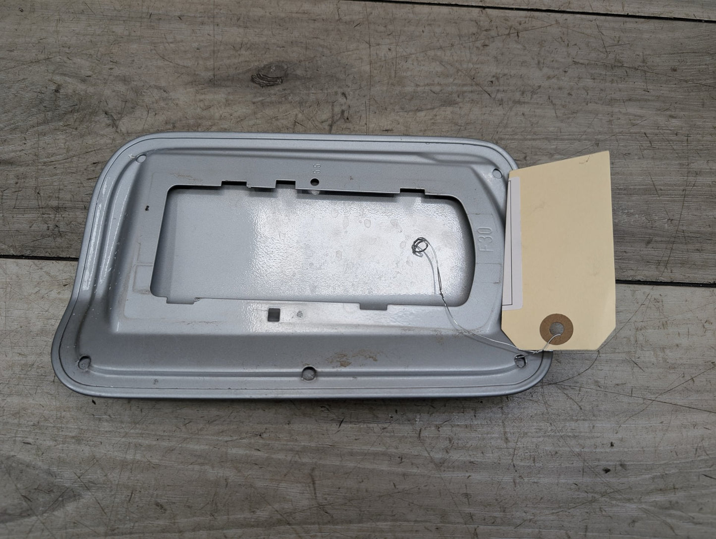 2012-2018 BMW 340i F30 Gas Cover 2239979