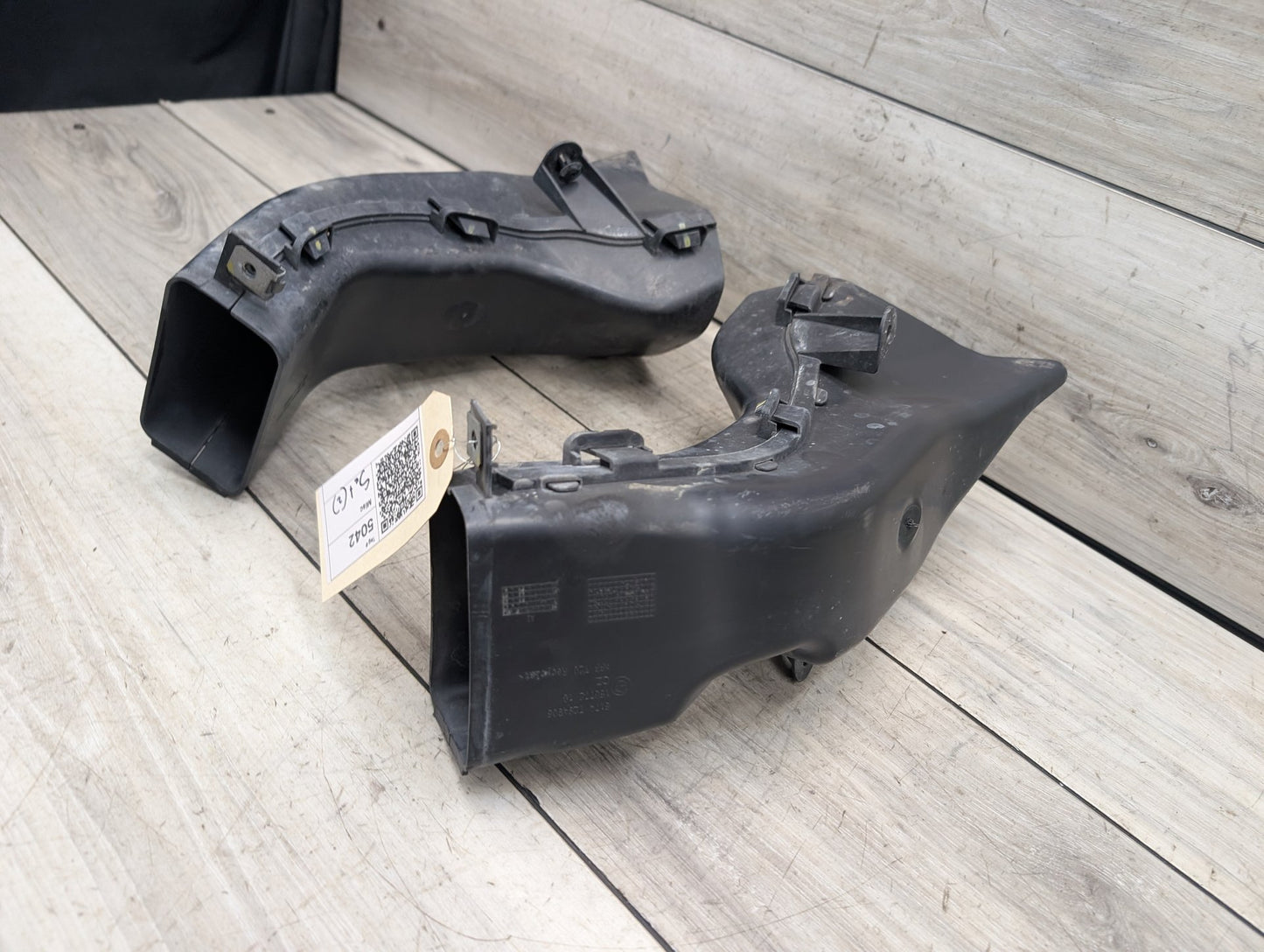 2014 - 2019 BMW 340 F34 Left Right Brake Air Ducts SET 7294908 B58B30M0