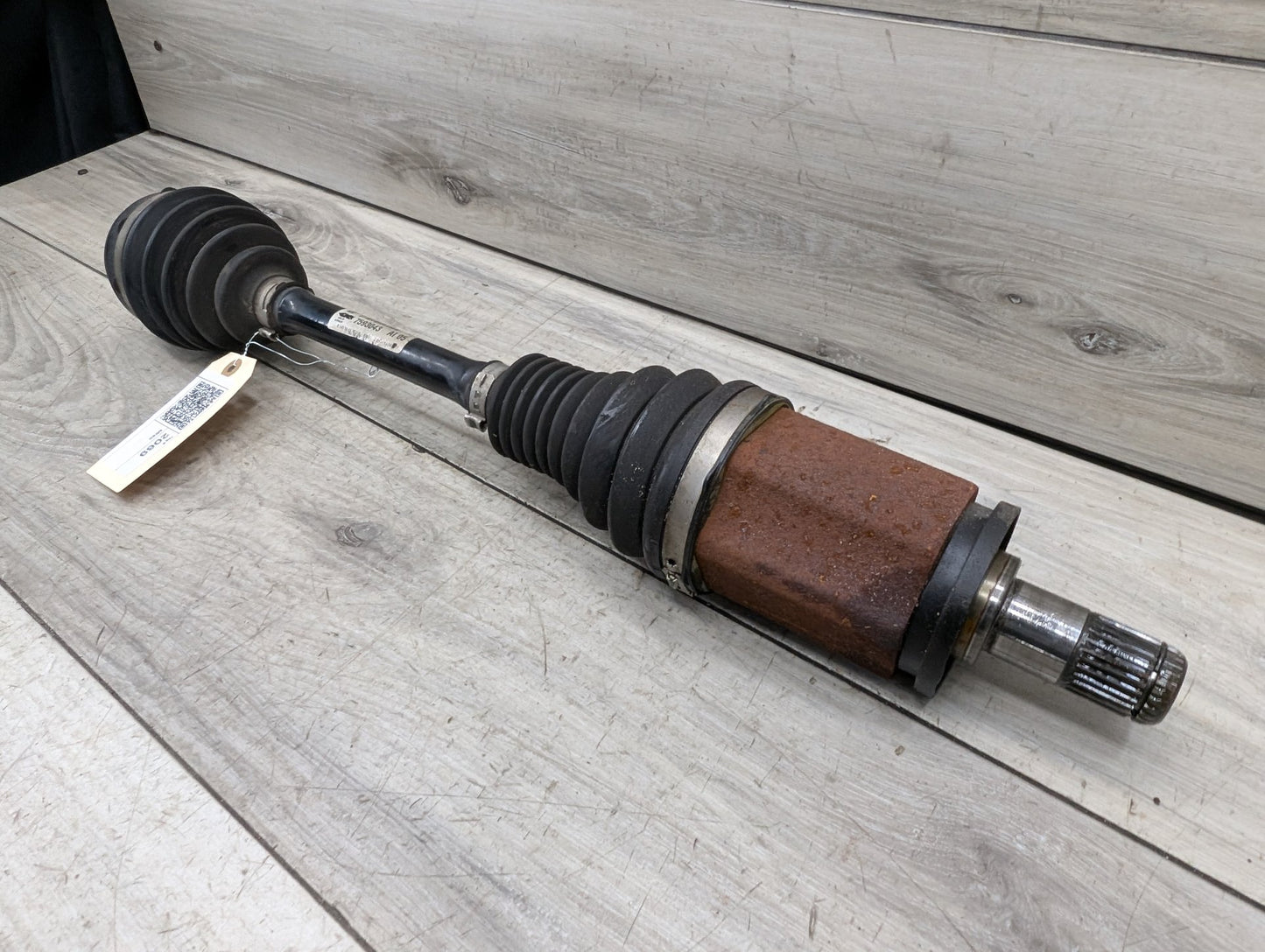 2011 - 2016 BMW 528i F10 Front Left Driver Half Shaft Output CV Axle 7593043 N20B20O0