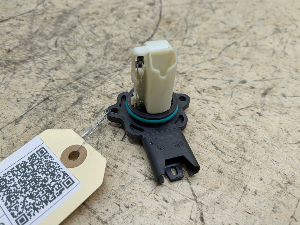 OEM BMW E82 E88 E90 E92 E93 328 Engine N51 N52 Air Flow Mass MAF Sensor Meter