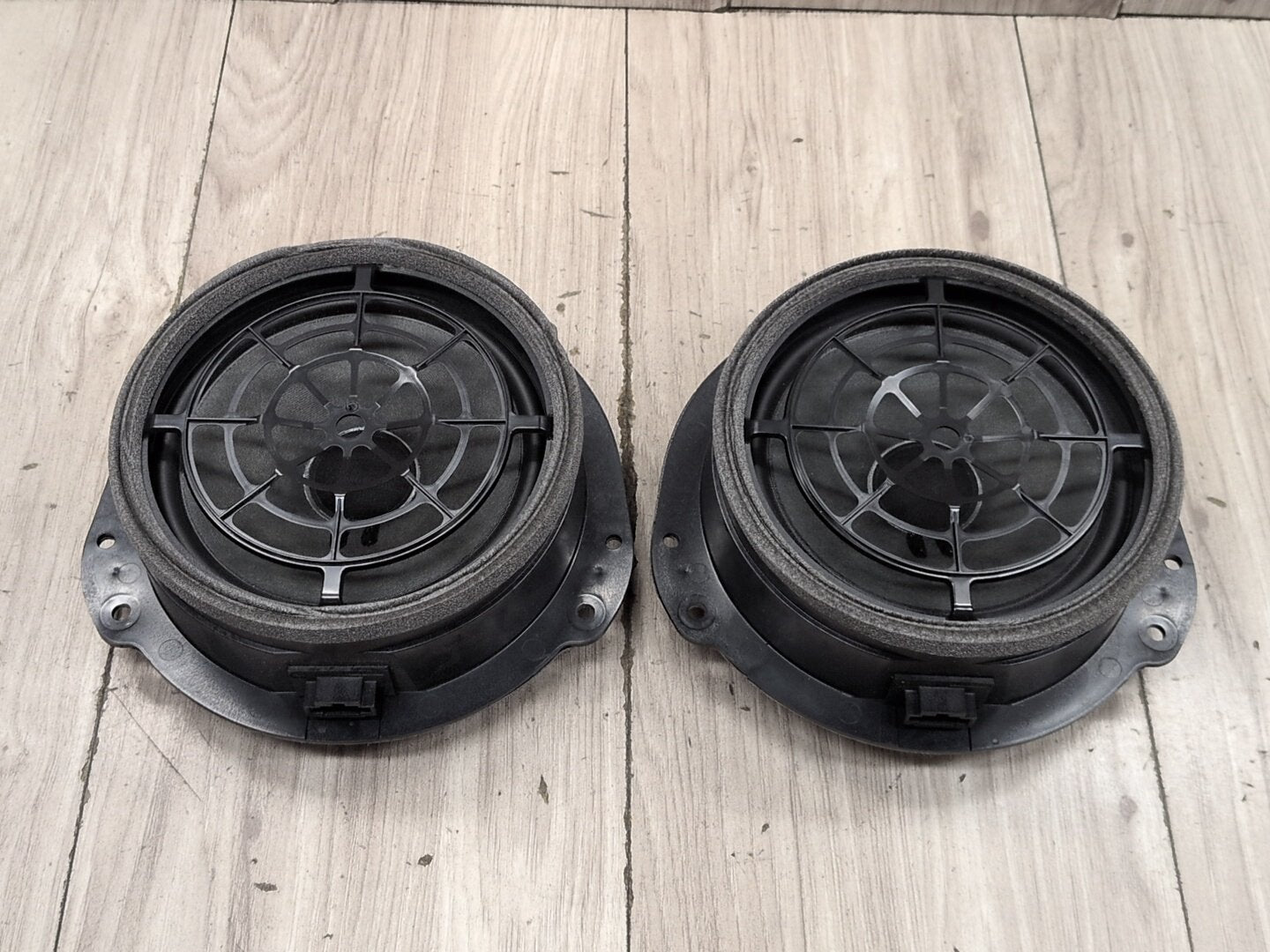 2018-2023 Audi S4 B9 Front Left Right Door Corner Speaker Assemblys SET 8W5035411A