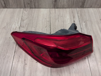 17-20 OEM BMW F90 G30 530 540 M550 M5 Rear Left Driver Side Outer Tail Light