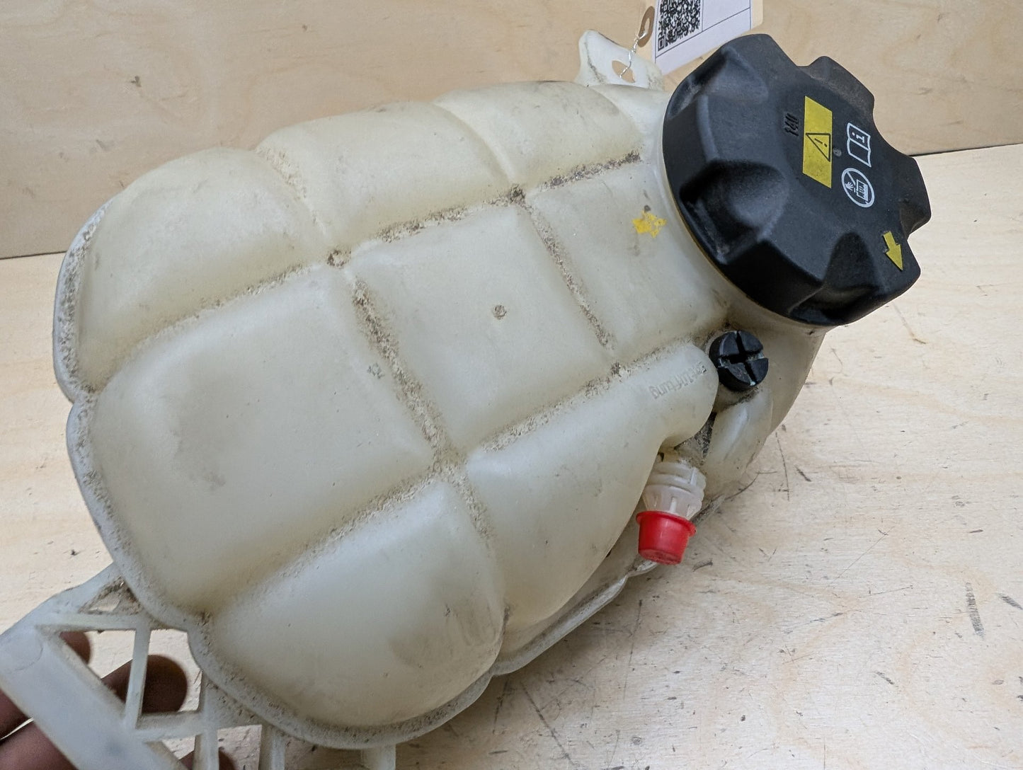 2012-2018 BMW14-16 OEM BMW F22 F30 F32 F33 F36 N55 Coolant Expansion Bottle Tank Reservoir 328i F30 Coolant Expansion Tank Reservoir 7642160