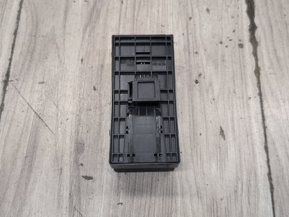 2015-2018 Audi Q3 8U Front Left Driver Door Master Window Switch 8U0959851