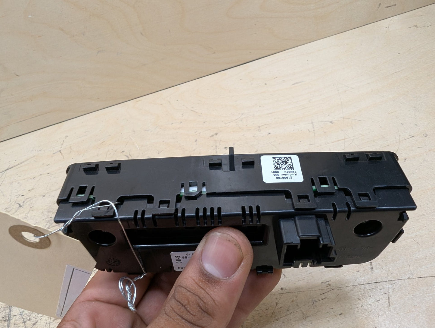 OEM BMW G20 G22 G23 G26 G80 G82 G83 Rear AC Air Climate Control Switch Module