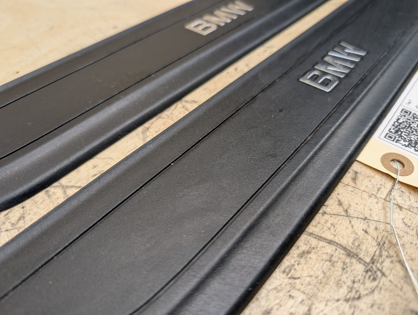 2011-2016 BMW X3 F25 Front Left Right Scuff Plate Door Sill SET 7205597