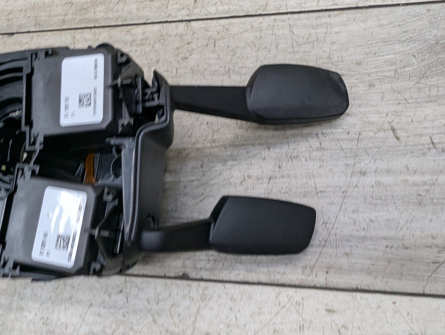 08-13 OEM BMW E82 E88 128 135 Steering Angle Sensor Clock Spring