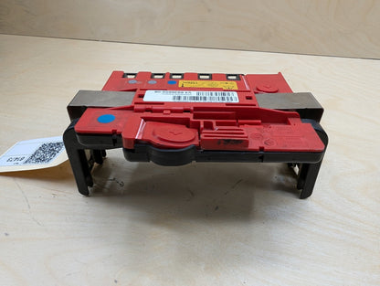 OEM BMW E82 E88 E90 E92 Battery Power Junction Distribution Fuse Box Voltage