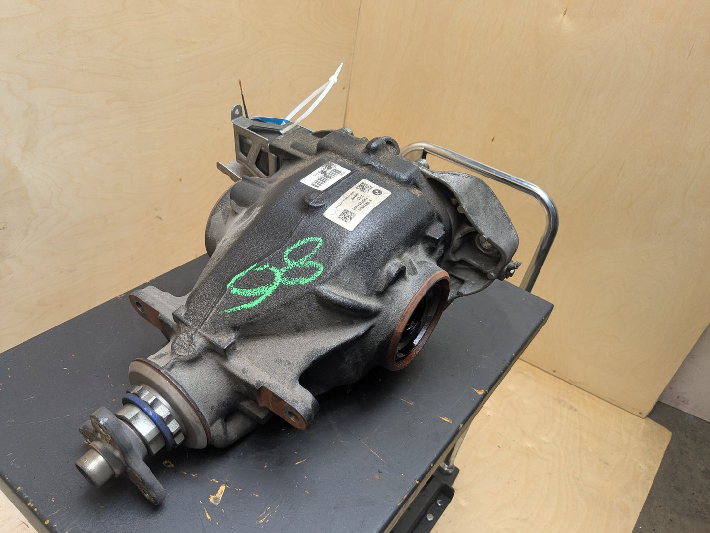 OEM BMW G20 G22 G23 G42 M340i M440i RWD Rear Differential Axle Carrier 2.81 k
